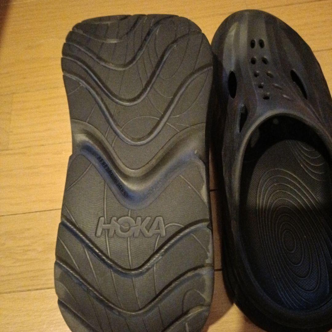 HOKA ブラック クロッグサンダル
