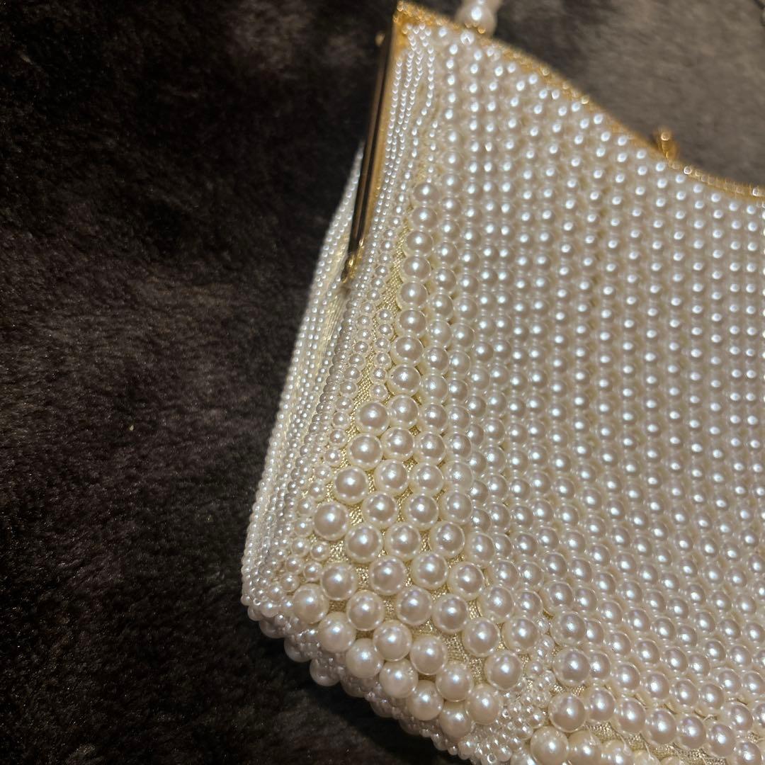 【美品】LUMY はしもと 皇室御用達 パールビーズ　パーティーバッグ