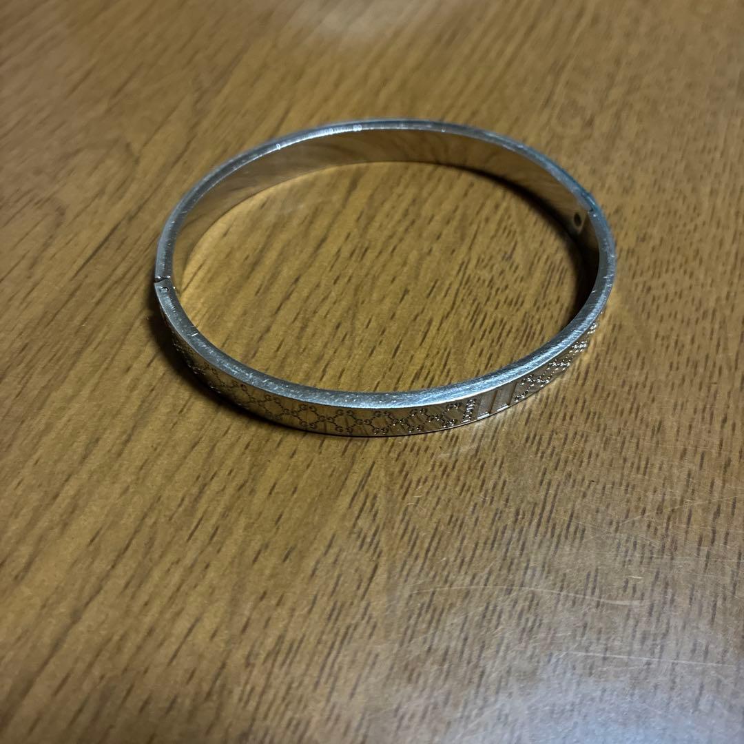 小町様 GUCCI バングル ブレスレット 中古品