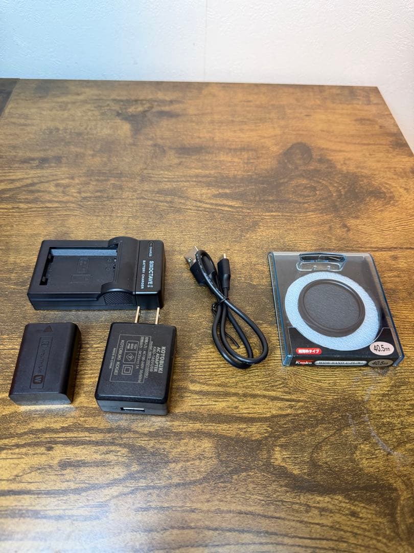 レッドサン専用　 SONY ZV-E10ミラーレスカメラ+レンズ+グリップ付き