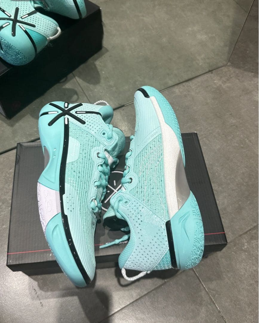 LI-NING Wade Shadow 6 size の情報:28.5