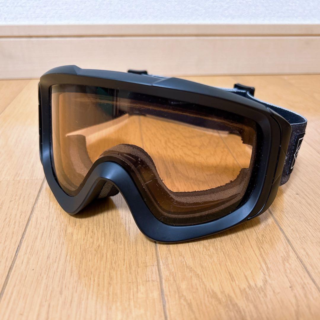 スキーウェアセット　FILAフィラ　ウェア　160 ゴーグル　グローブ　ニット帽