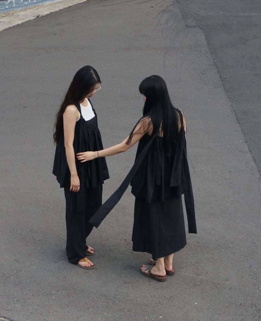 トップス tope cross strap tunic / nylon.b