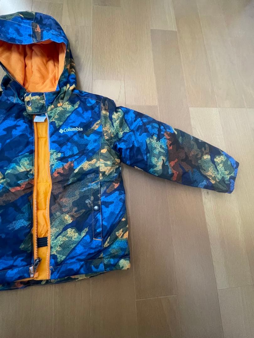 Columbia コロンビア　子ども用　スキースノボウェアセット　110