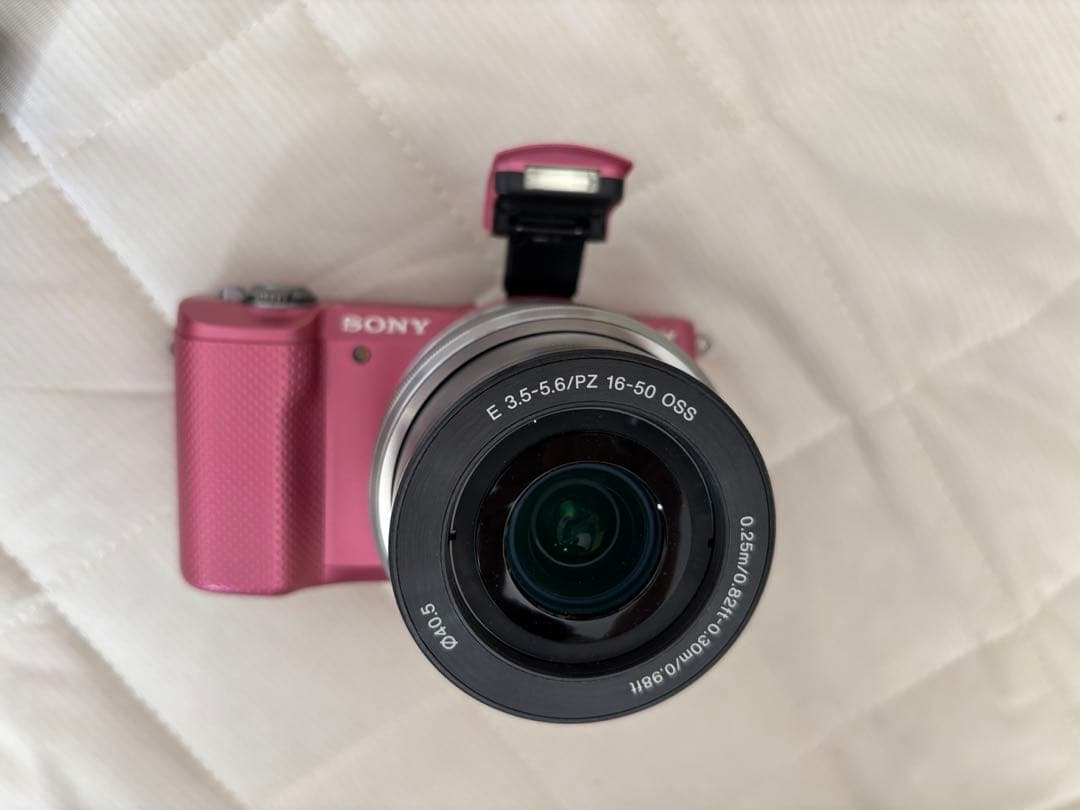 SONY ミラーレス　デジタル一眼カメラ 　α5000 ピンク