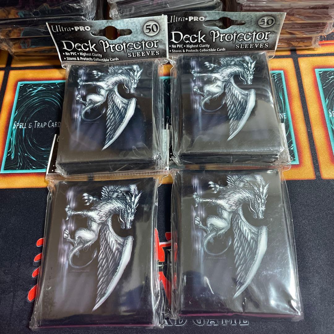 Ultra-Proスリーブ4セット