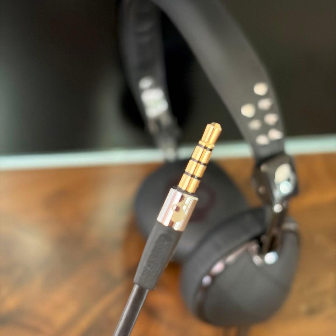 Skullcandy Knockout 有線ヘッドホン　リモコン付 Black