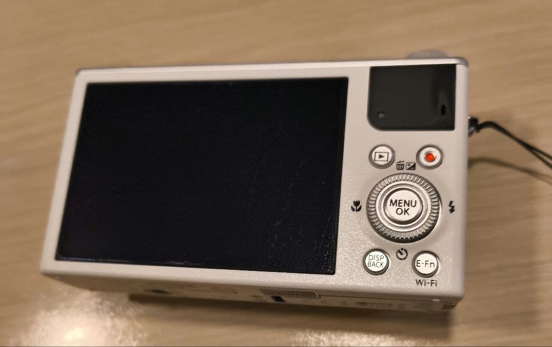 FUJIFILM XQ2 高級コンデジ Wi-Fi 動作確認済み 元箱付 美品