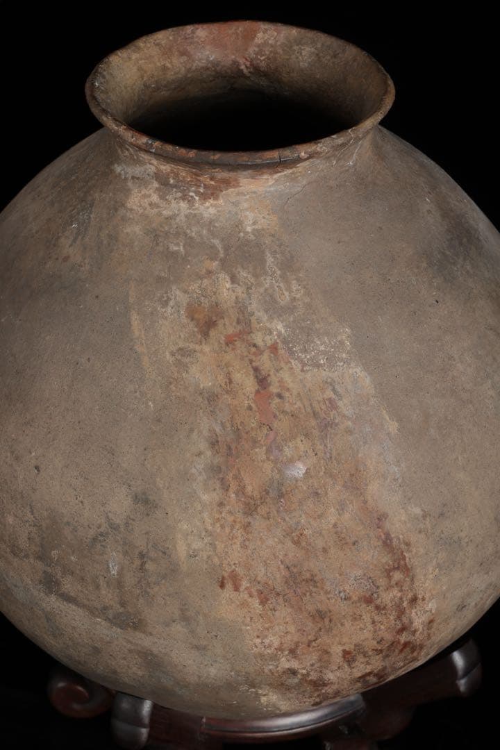 朝鮮美術 須恵器 新羅土器 壺 新羅無細土 出土品 木製台座 箱付 骨董 古美術