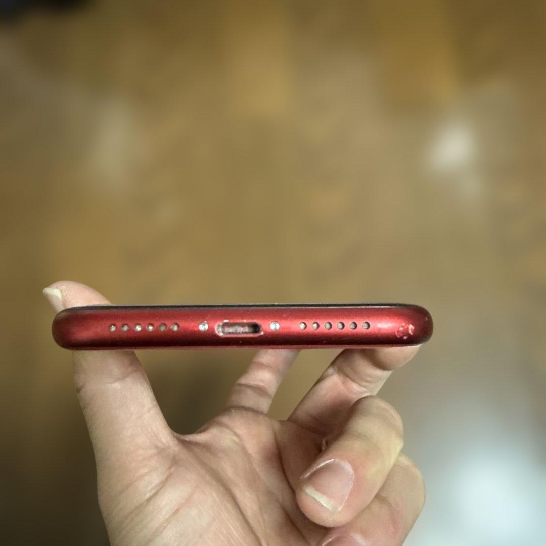 Apple iPhone 11 赤