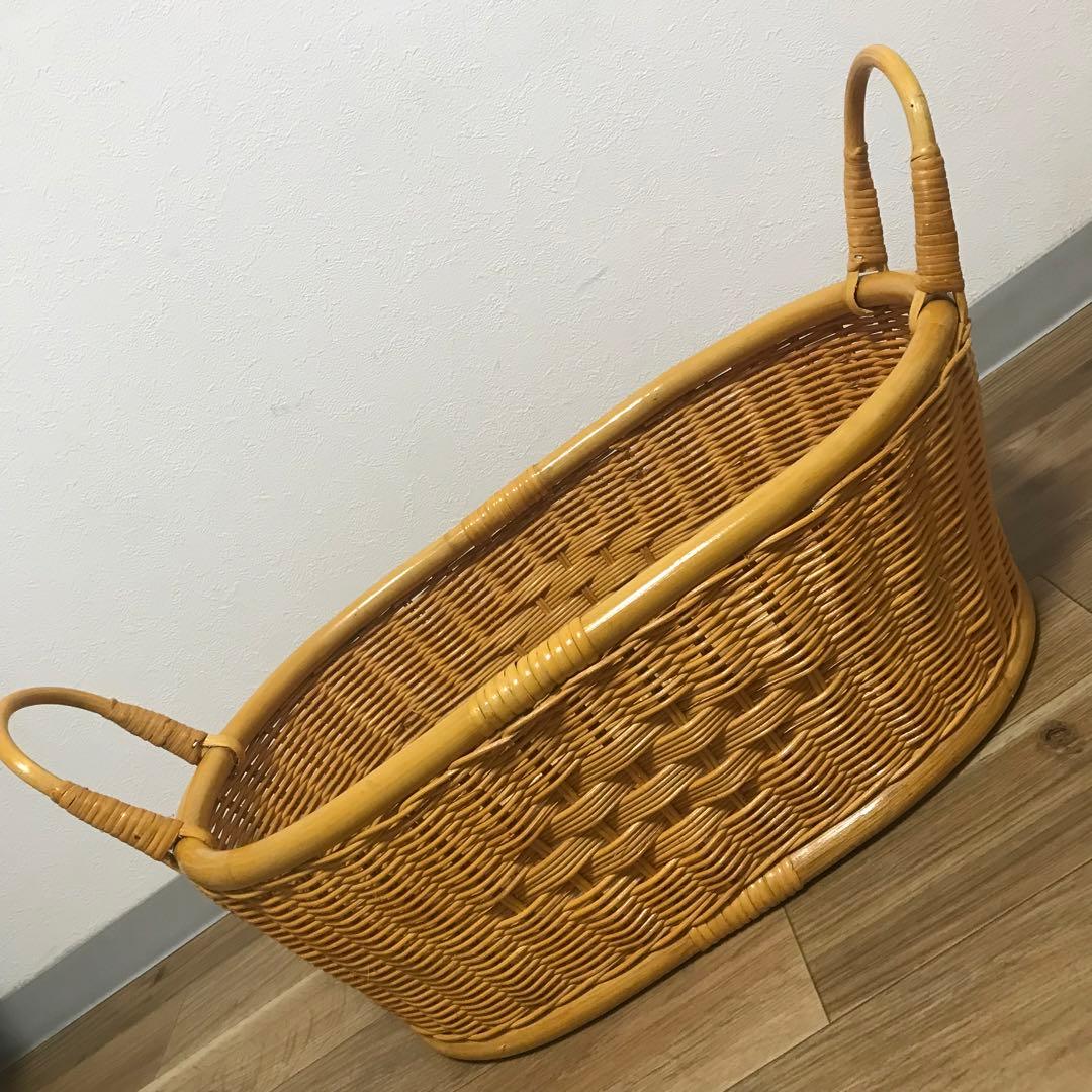 土日限定⭐️お値引き中⭐️籐ランドリーバスケット　籐カゴ　ラタンバスケット　大きめ