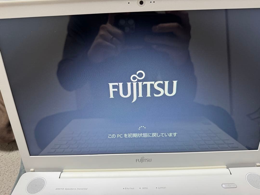 爆速i7/SSD500GB/メモリ8GB 富士通 LIFEBOOK ホワイト