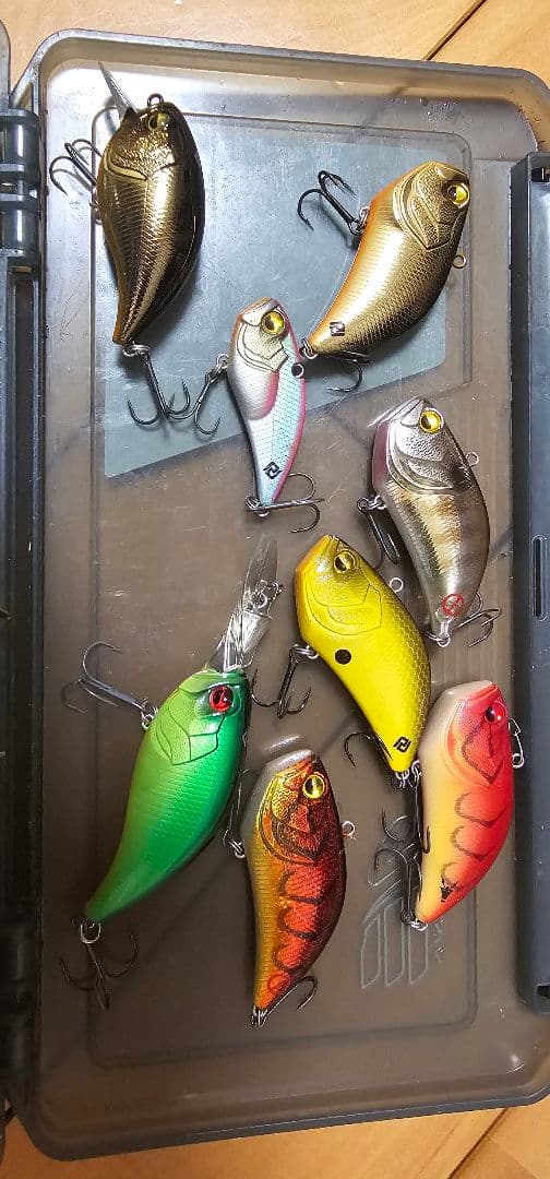 レイドジャパン　レベルバイブ、ツーサイド、レベルクランク、レベルシャッド