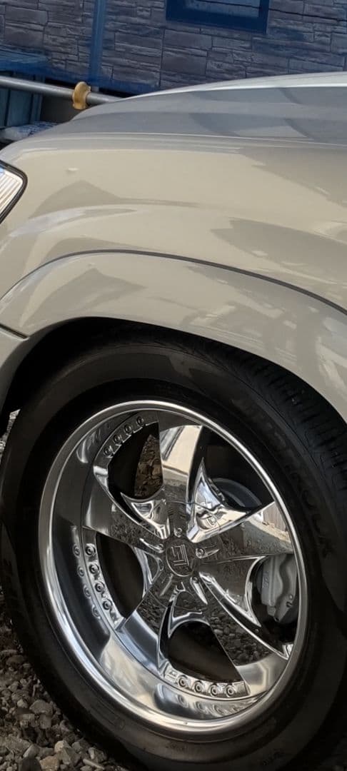 タイヤホイール20インチ　4本