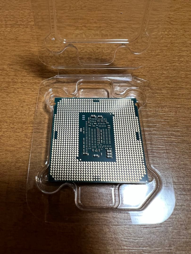 Intel Core i7-7700K CPUクーラー付き