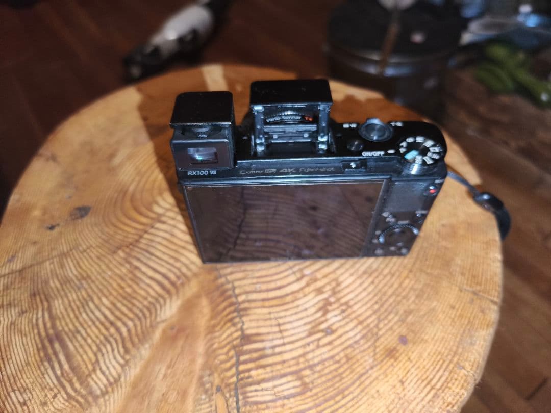 デジタルカメラ SONY DSC-RX100M7