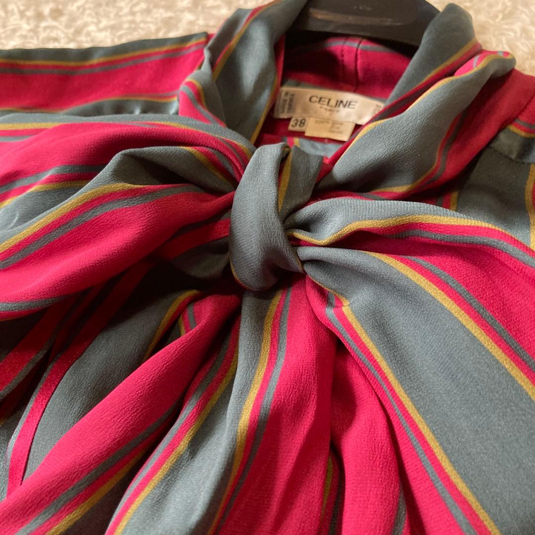 希少✨シルク100%セリーヌ　トリンオンフ金ボタン　ボウタイストライプ柄ブラウス