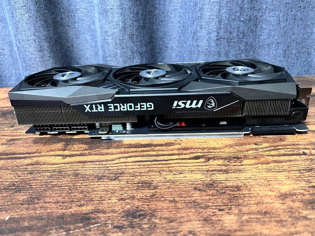 グラフィックボード・グラボ・ビデオカード MSI RTX 3090 GAMING X TRIO 24G 115