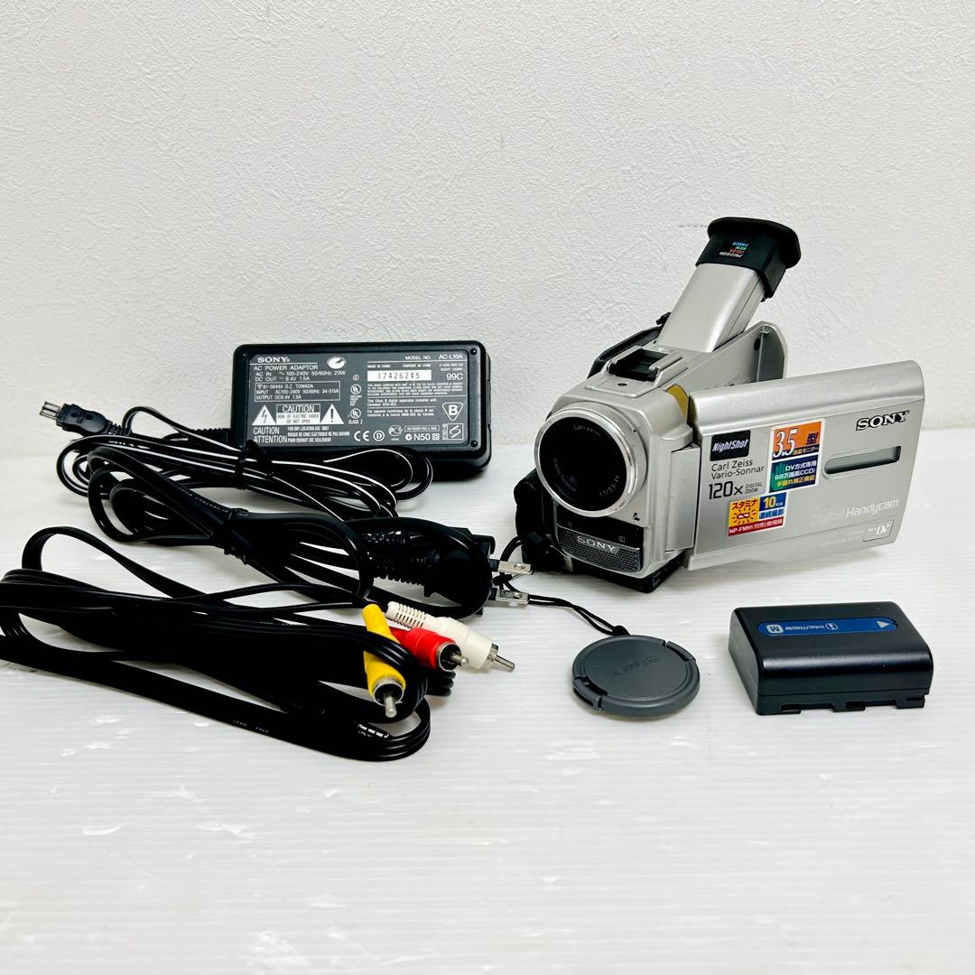 希少動作品 SONY miniDV ハンディカム DCR-TRV8 シルバー
