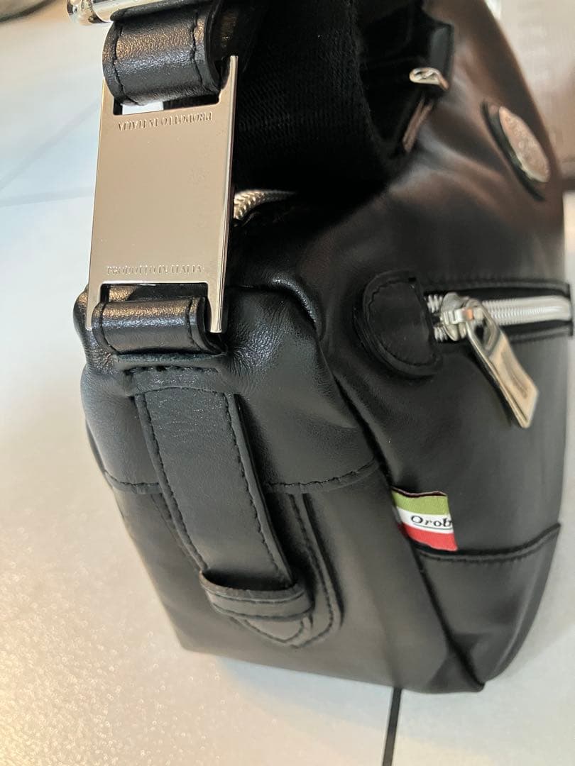 【極美品・限定】オロビアンコ シルベストラ ショルダーバッグ 2WAY