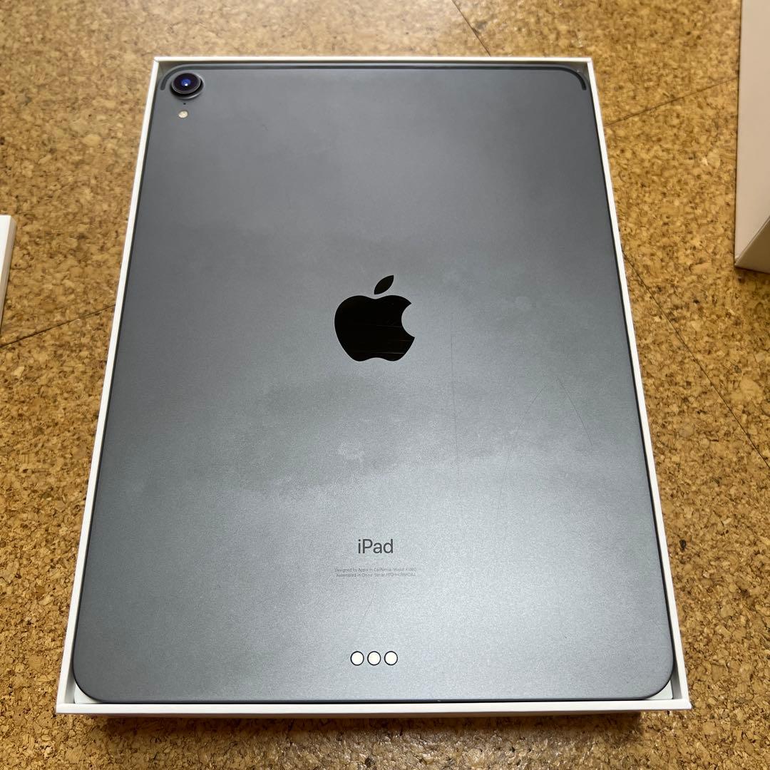 iPad Pro 11インチWIFI 64GB スペースグレイ　※（画面割れ）