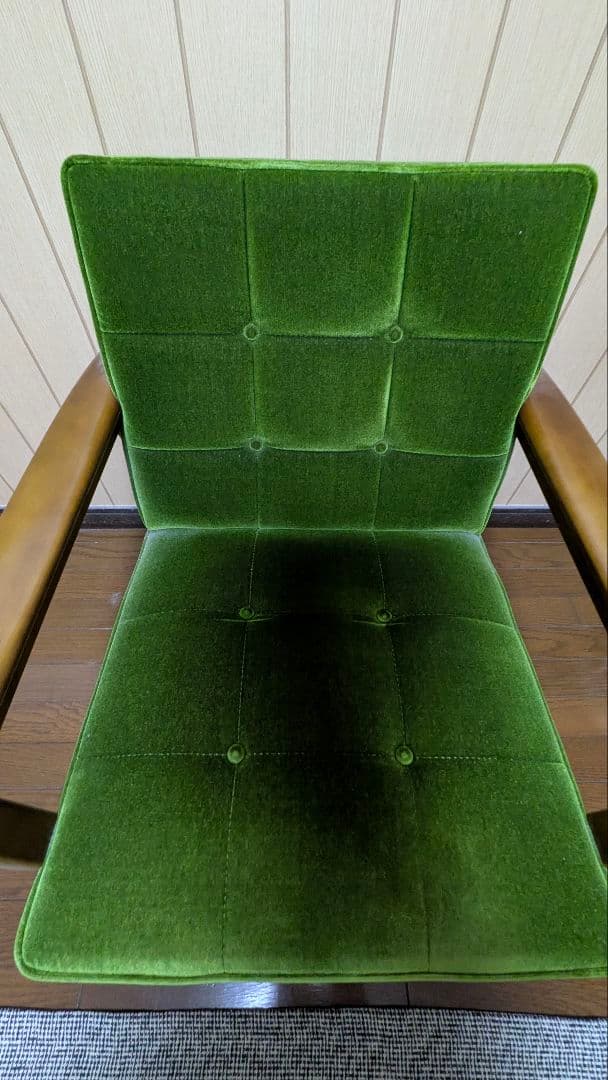 カリモク60　Kチェア　モケットグリーン