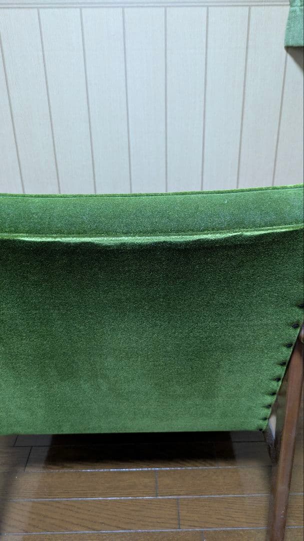 カリモク60　Kチェア　モケットグリーン