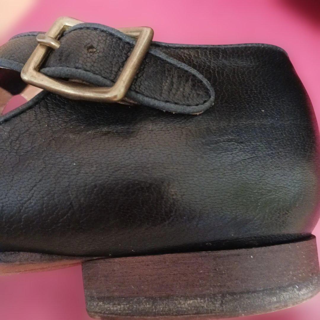 R.U. レザーシューズ　Tストラップ　アール・ユー　Lada（ラダ）