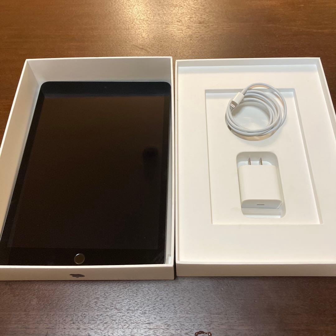 お値下げ　Apple iPad 第9世代 10.2インチ 本体　スペースグレー