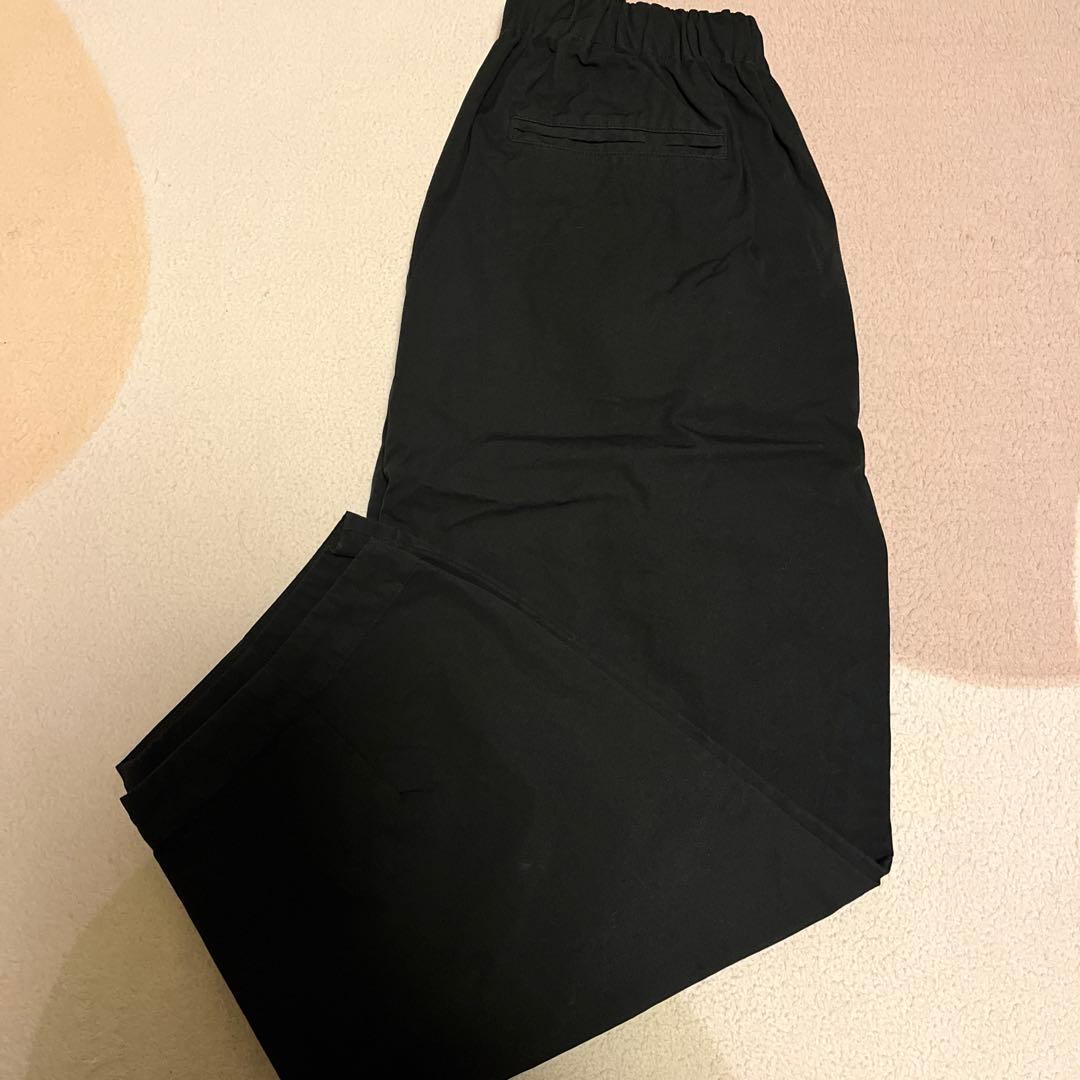新品未使用かぐれコットンクロップドパンツ