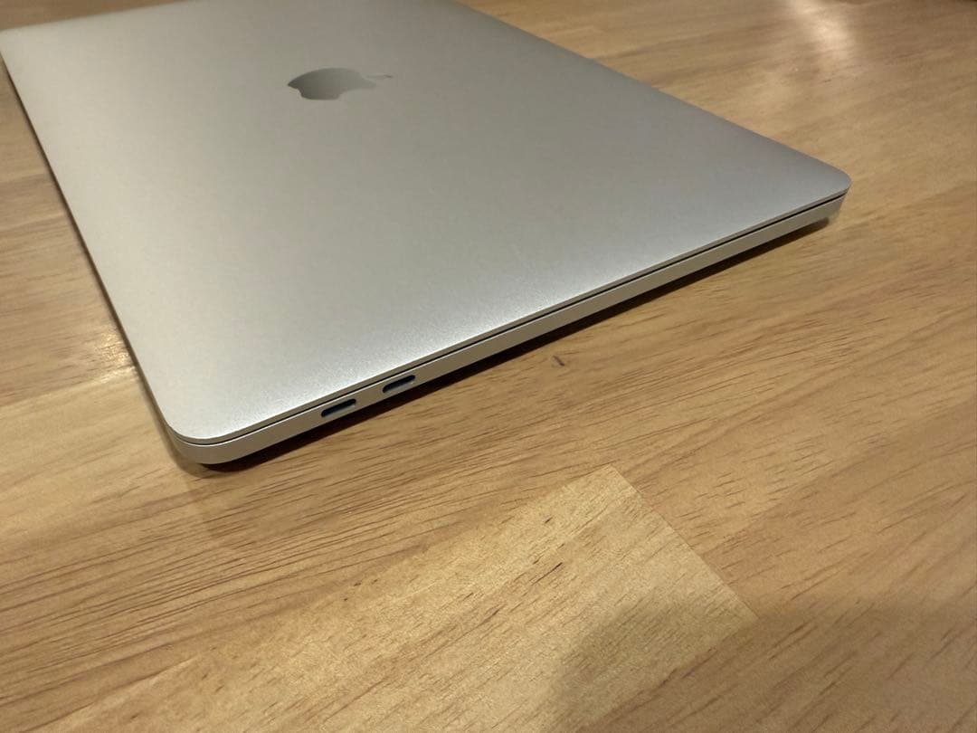 【最強スペック】MacBookPro13インチ 2020 i7 32GB 1TB