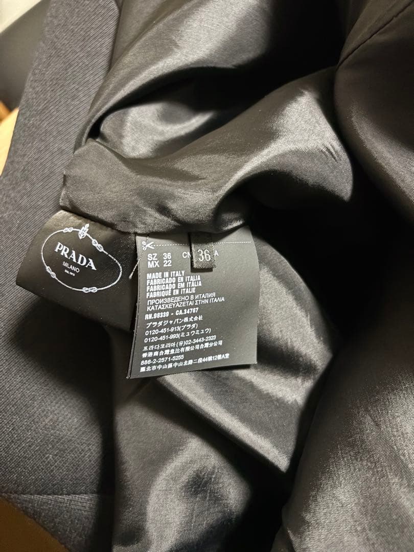 プラダ　PRADA ブラック ワンピース