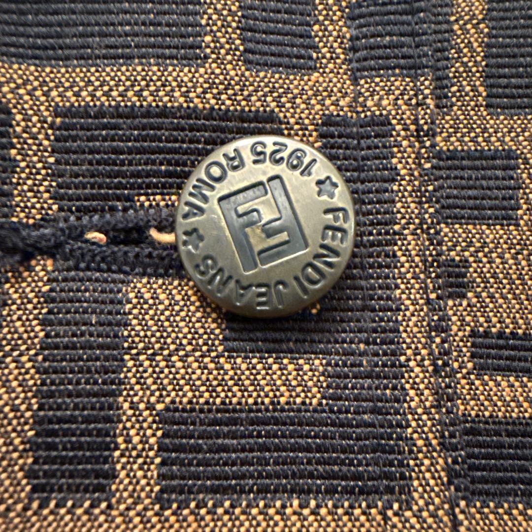 【極美品】FENDI ズッカ柄バックロゴジャケット