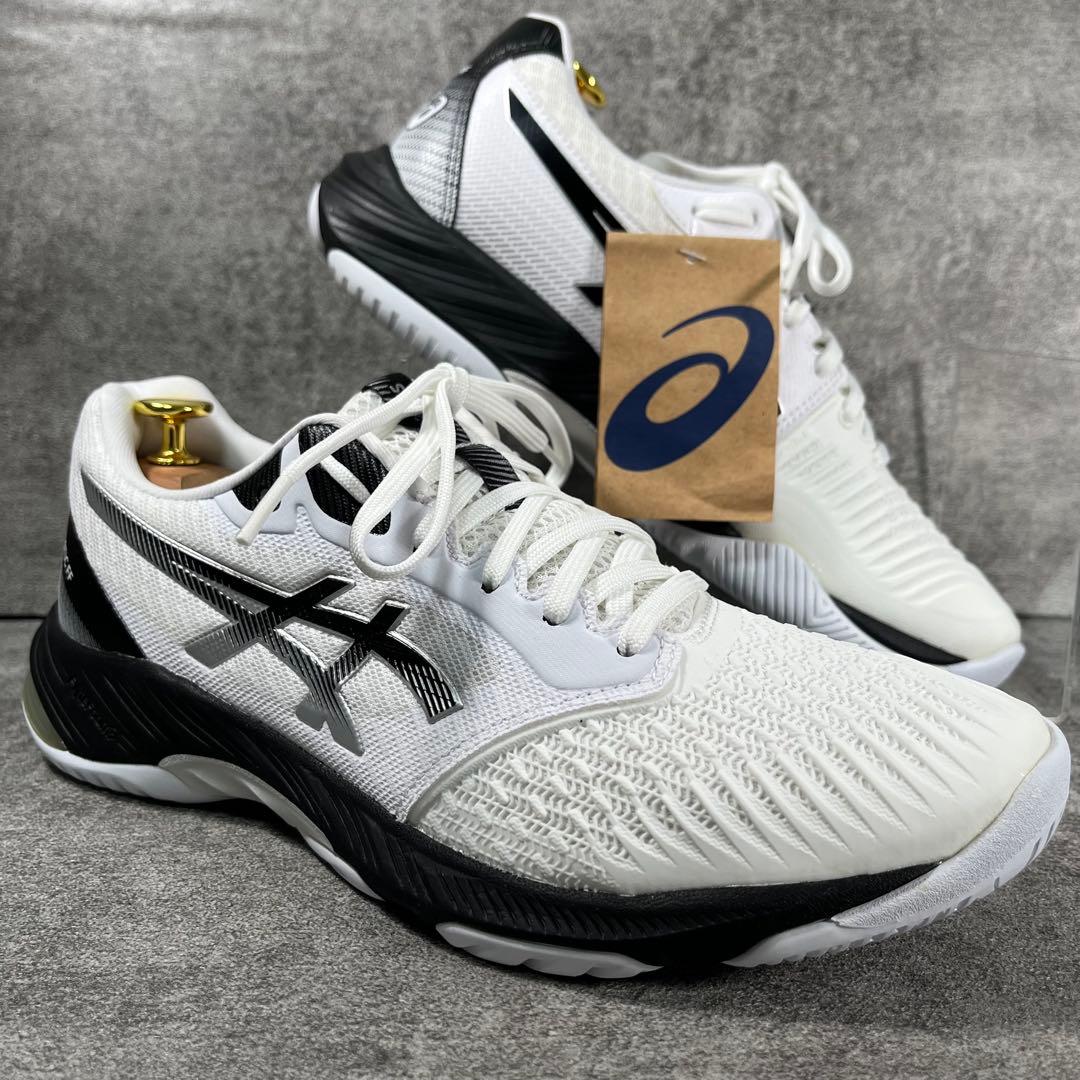 未使用に近い　アシックス　NETBURNER BALLISTIC FF 3