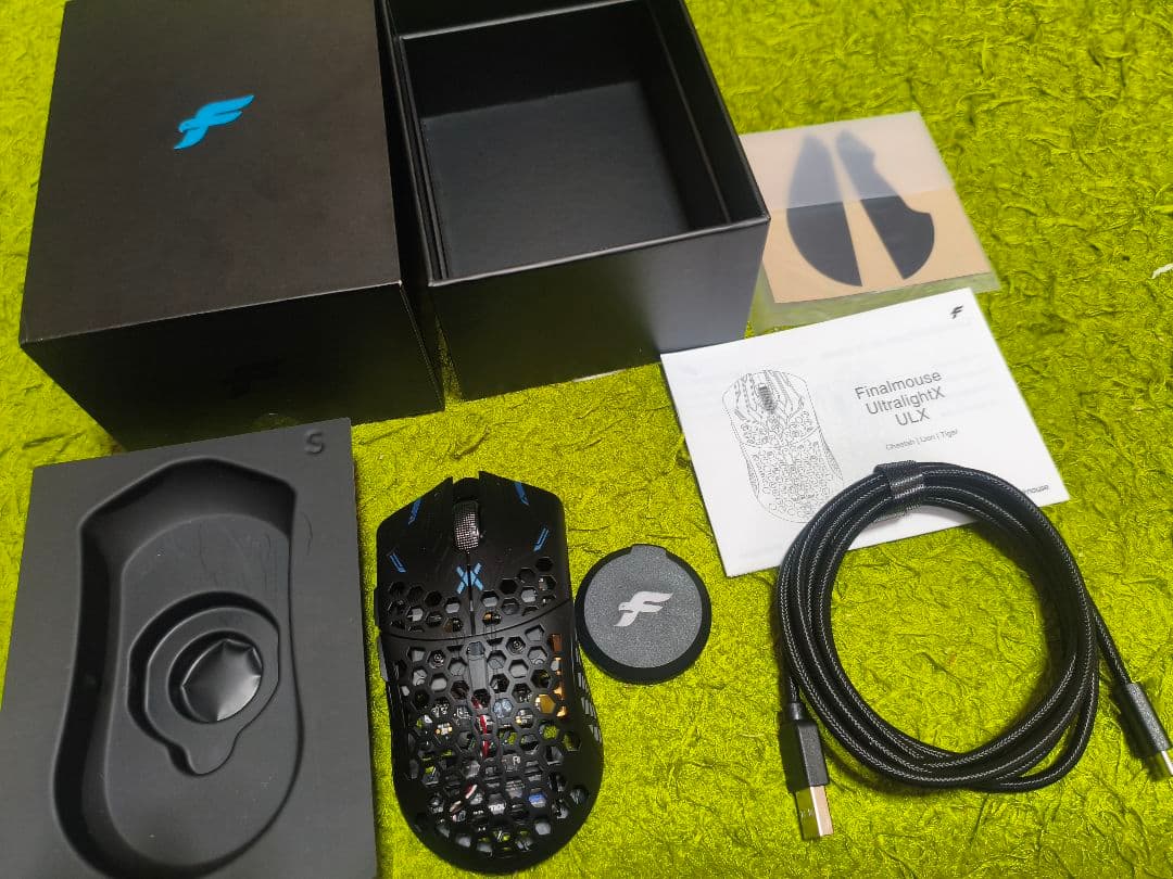 Finalmouse ULX （S）サイズ