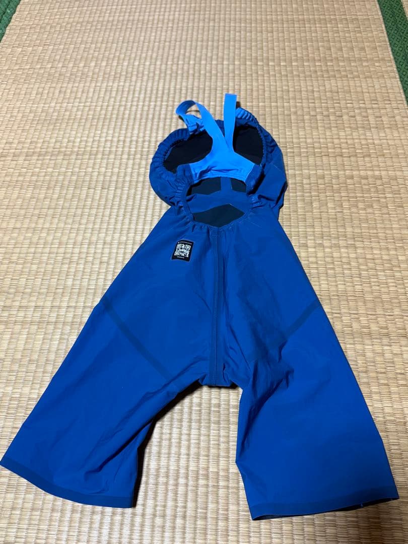 最新　アリーナ　高速水着　競泳水着　アクアフォースストーム　MF S