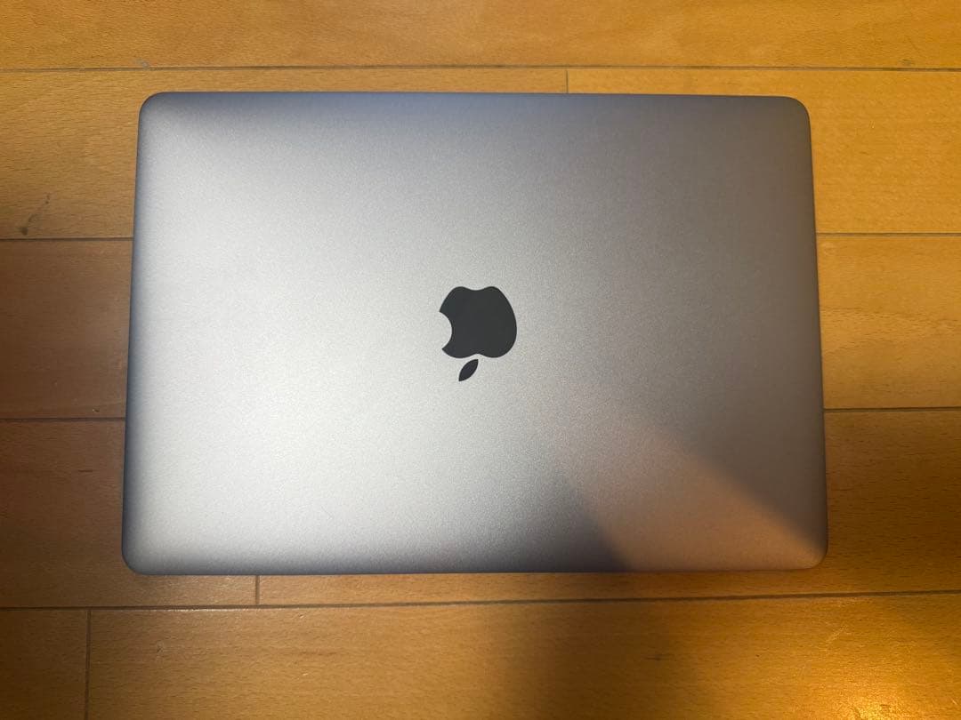 MacBook 12インチ スペースグレイ オフィス イラレ フォトショ 付