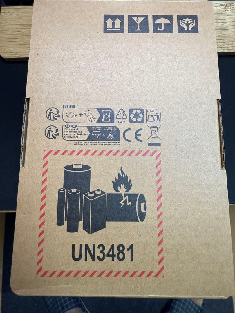 新品未開封 razer viper mini signature edition