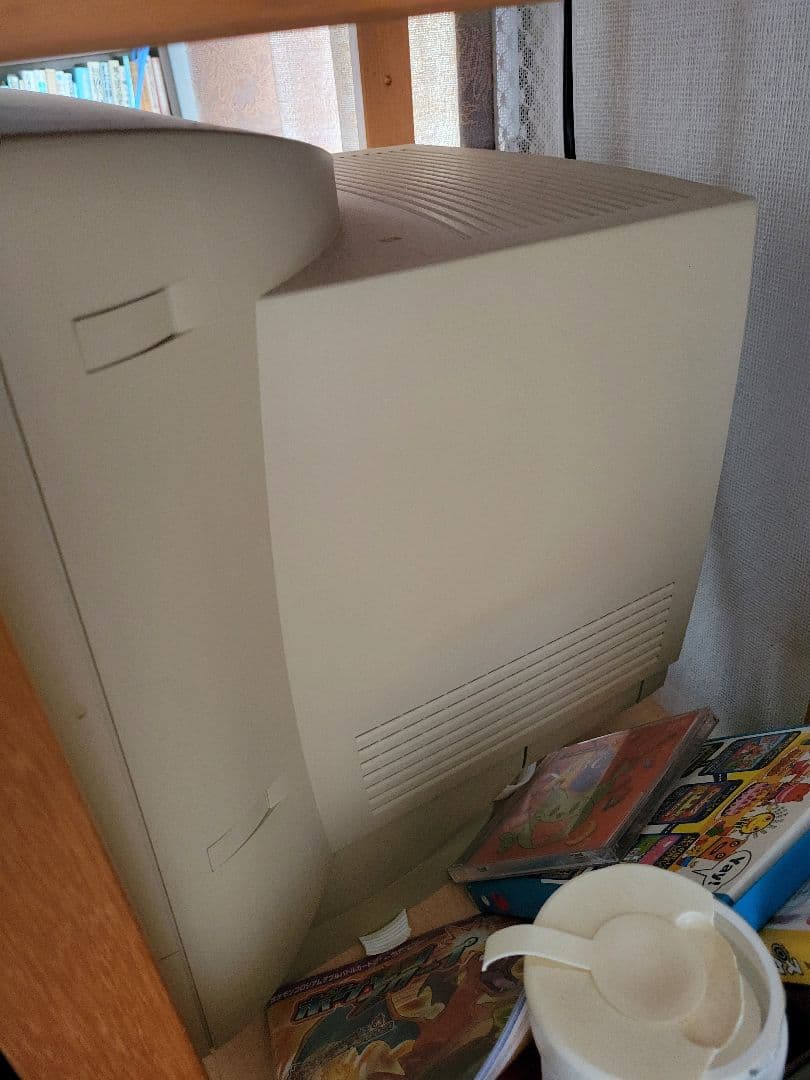 Macintosh Performa 5210 付属キーボードマウスDisc付き