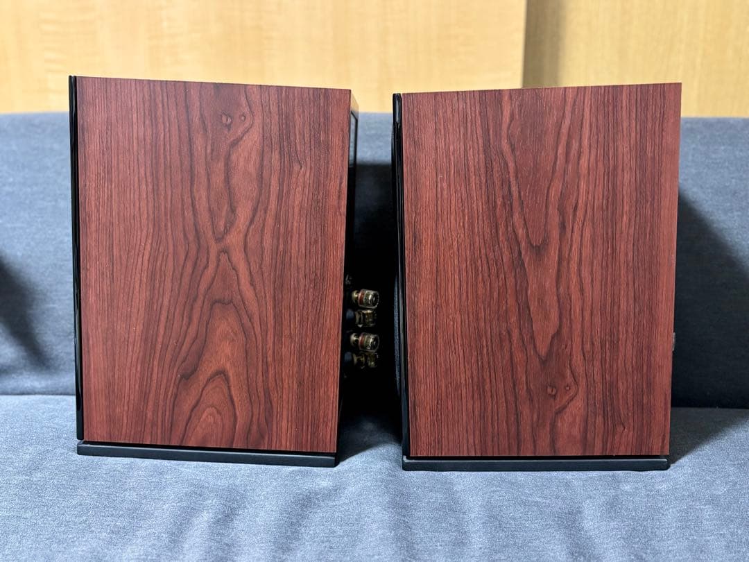 Wharfedale Diamond 220 【美品＆配線付】