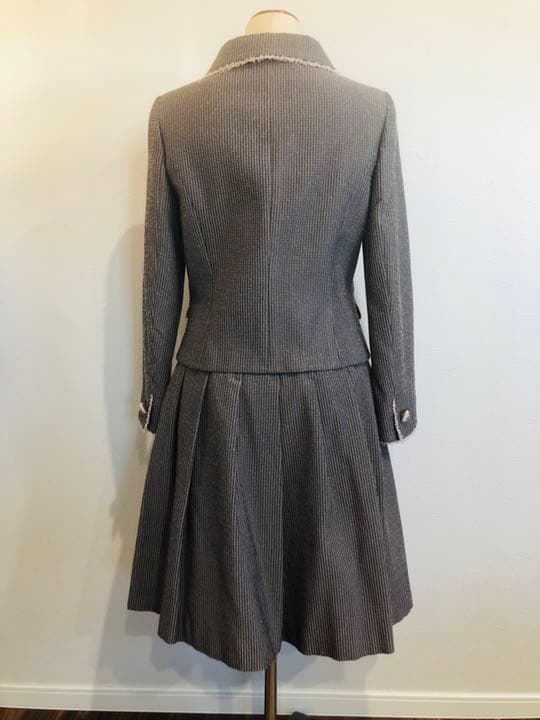 ✨90%OFF✨Rene★ルネ イタリア製生地のスーツ