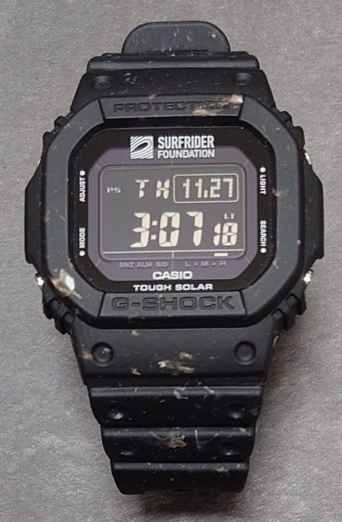 未使用 G-SHOCK G-5600SRF-1JR ブラック
