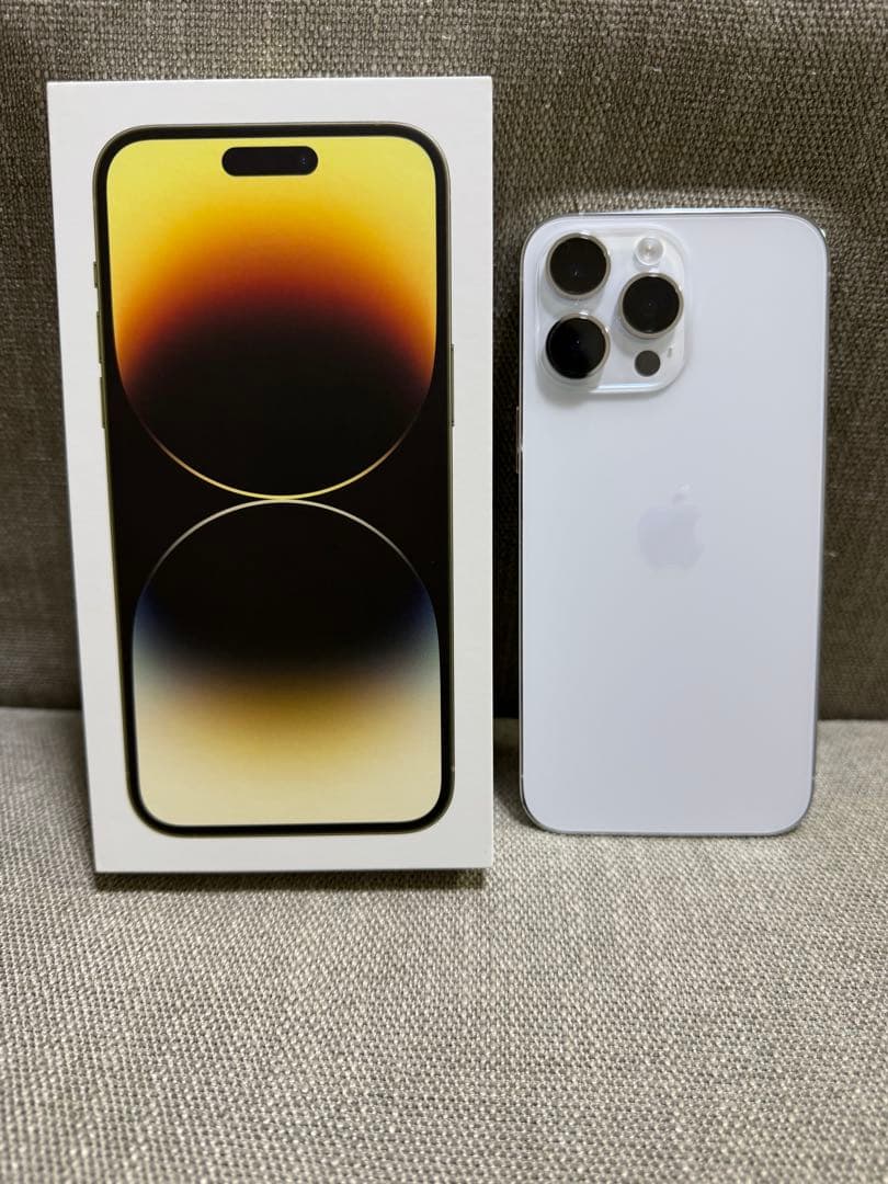 Apple iPhone 14 Pro MAX シルバー