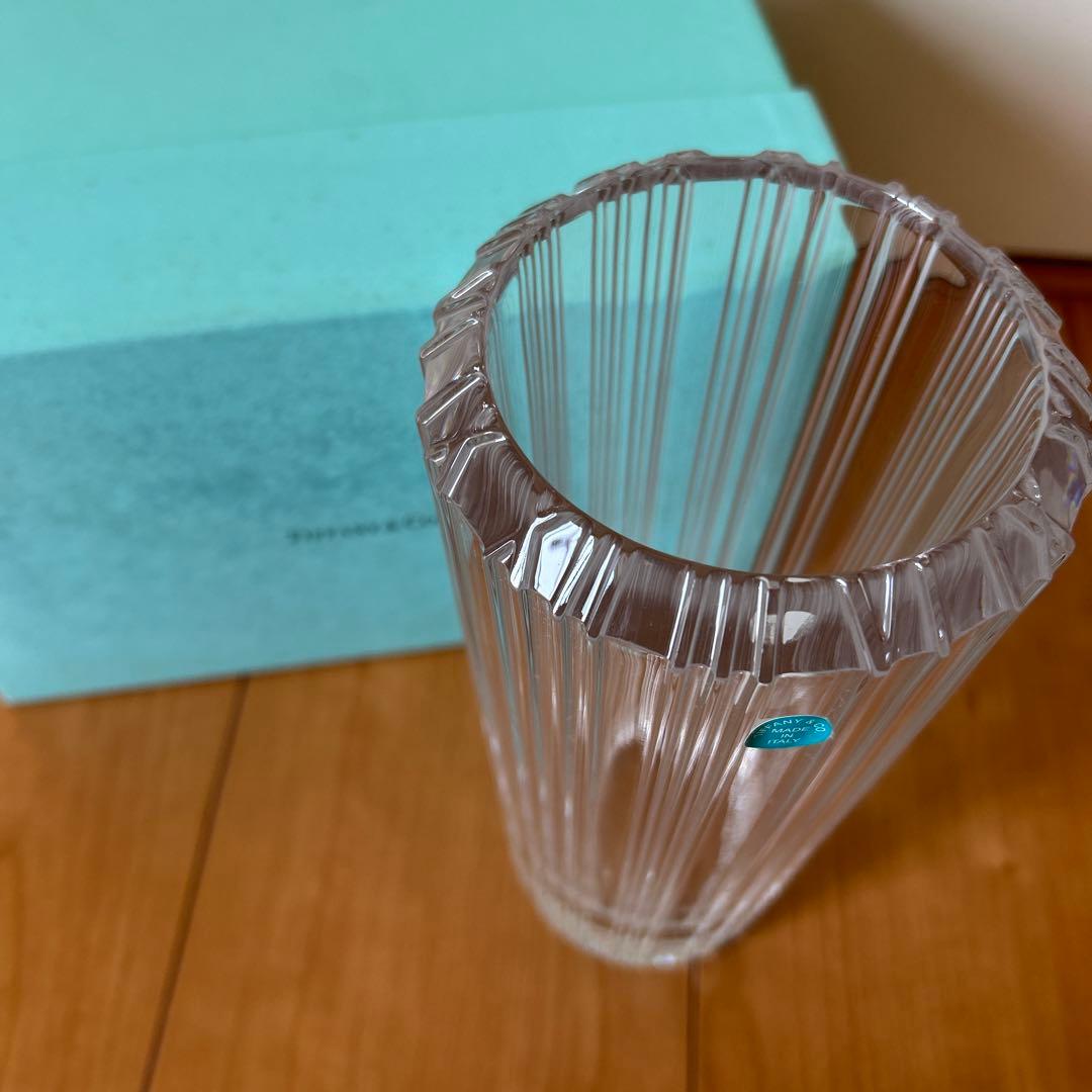 Tiffany & Co. クリスタル花瓶 リブデザイン