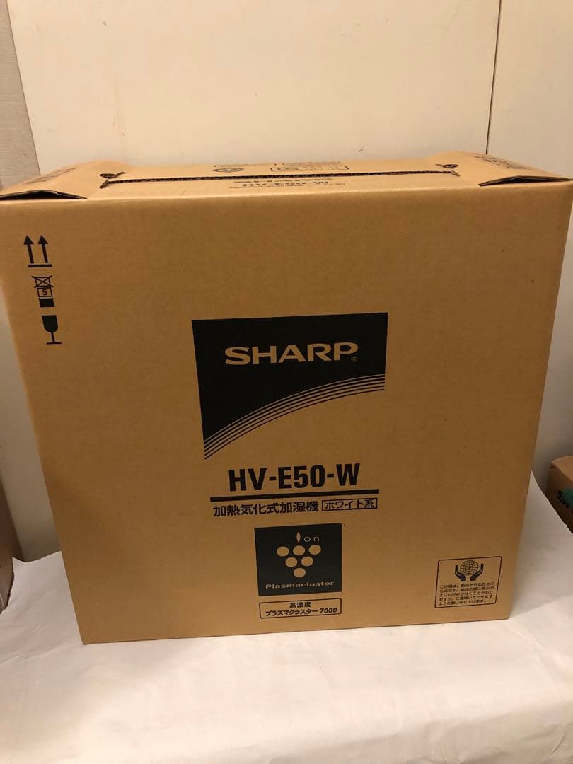 未使用品　シャープ SHARP 加熱気化式加湿機　HV-E50-W ホワイト系