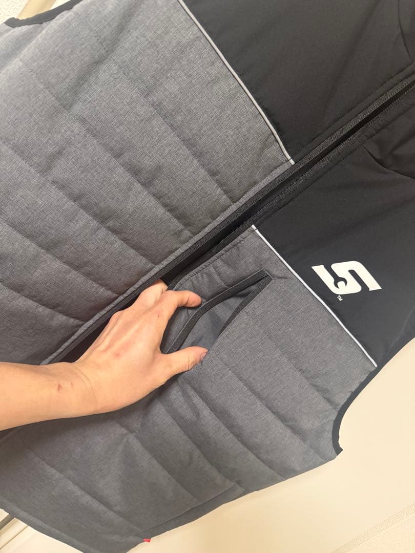 限定品　Snap-on ジップアップベスト スナップオン 黒/グレー　Mサイズ