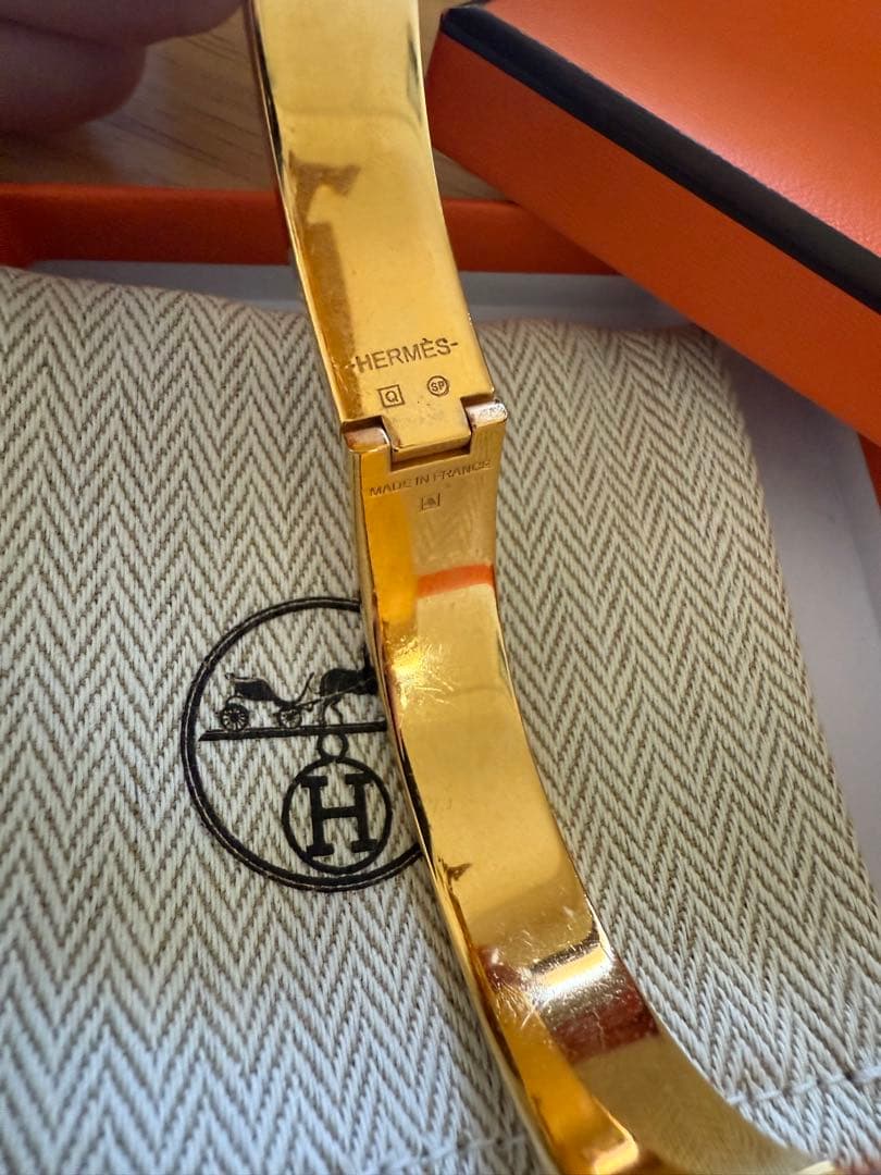HERMES≪クリックH≫ブレスレット ゴールドx廃盤ダークオレンジ12万→3万