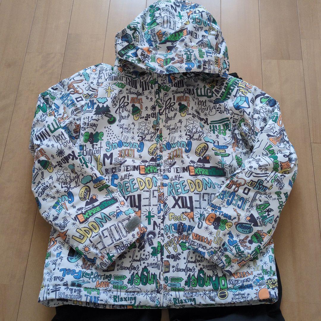 【美品】ミズノ　キッズスキーウェア　　スノーウェア　男女兼用140cm　白派手柄