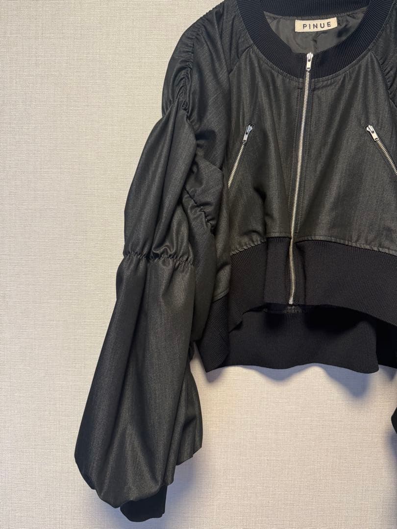 PINUE ブルゾン