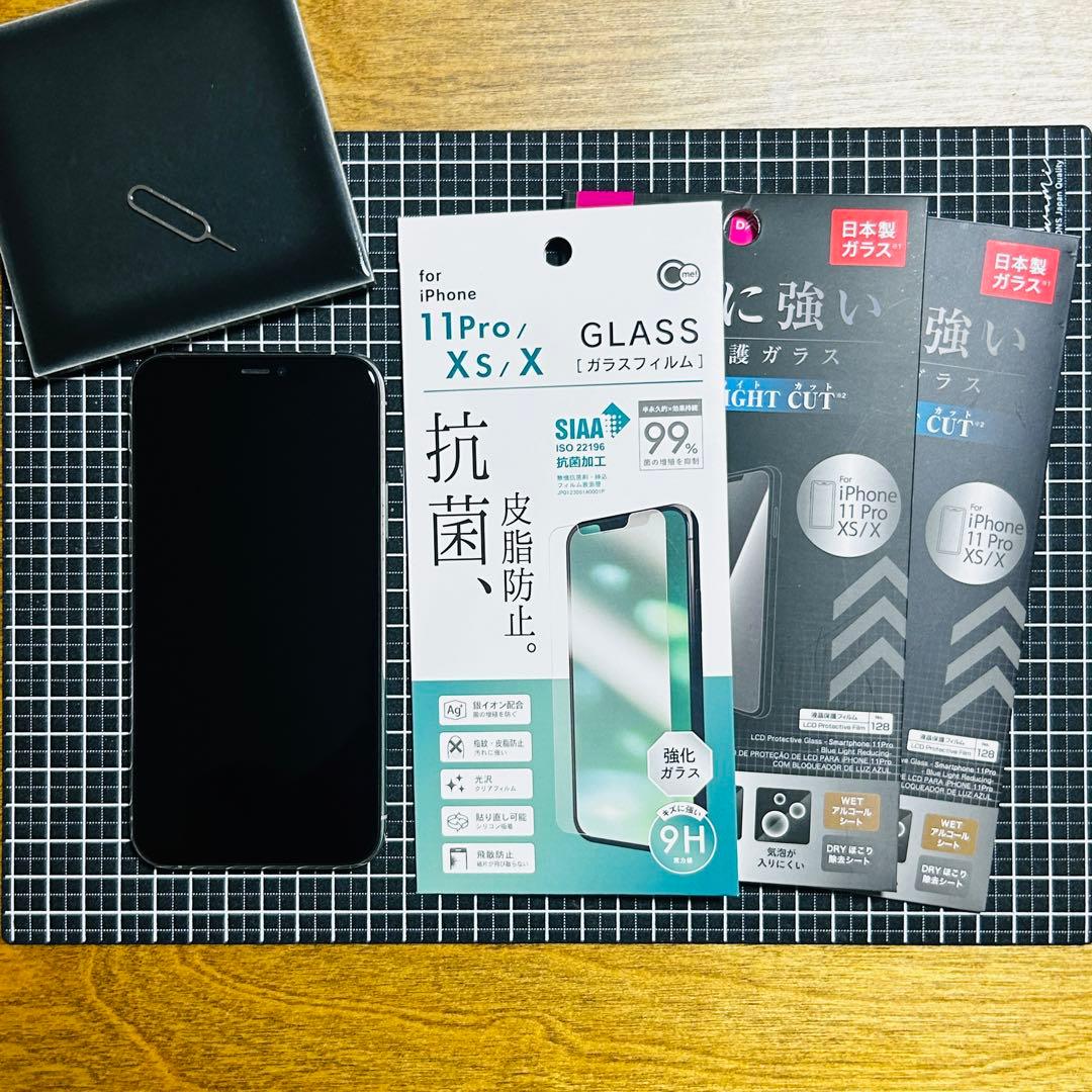 iPhone 11 Pro シルバー256GB 一部不具合 小傷有